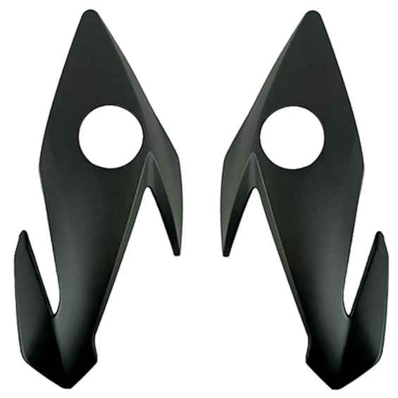 CARENAGEM FAROL TITAN 160 24 CINZA CYNOS FOSCO METALICO (LATERAL) CARENAGEM FAROL TITAN 160 24 CINZA CYNOS FOSCO METALICO (LATERAL)