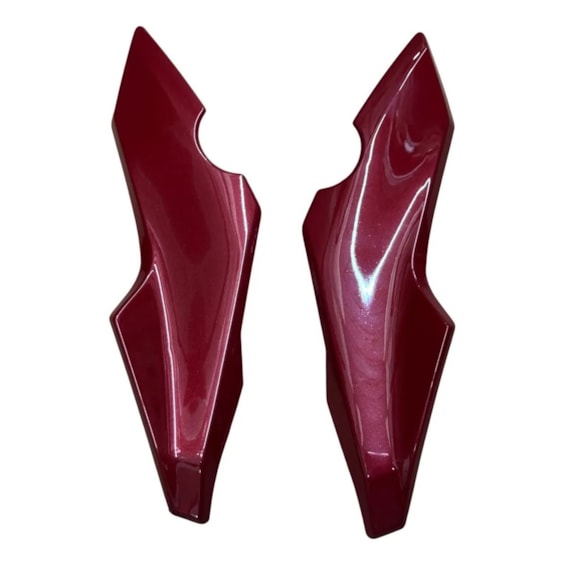 CARENAGEM FAROL TITAN/FAN 160 25- TITAN 160 17 FAN 160 17-18 VERMELHO GUARAU (LATERAL) CARENAGEM FAROL TITAN/FAN 160 25- TITAN 160 17 FAN 160 17-18 VERMELHO GUARAU (LATERAL)