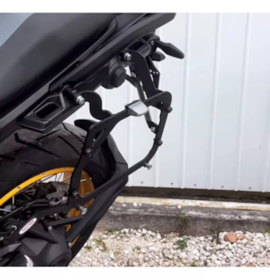 SUPORTE BAU LATERAL SCAM BMW R 1300GS 2024 - PRETO
