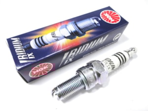 Vela NGK DPR9EIX9 Iridium CBR 1000F / TDM 850 / Shadow 750 -2005 / Shadow 600 Todas / Kawasaki Vulca